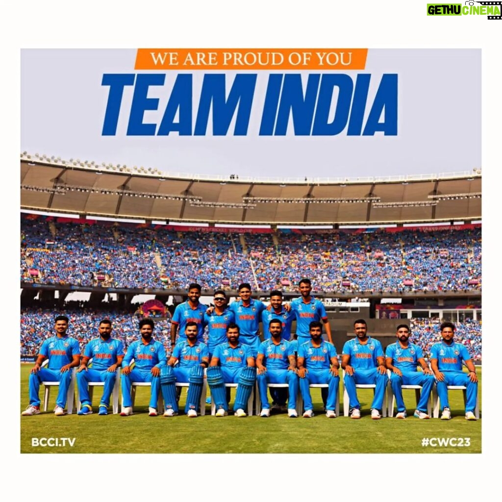 Preetika Rao Instagram - Don't we LOVE THEM! 🇮🇳 🏏 😊 . . . #worldcup2023 #cricketlovers #narendramodistadium🏟️🇮🇳 Ahmedabad India