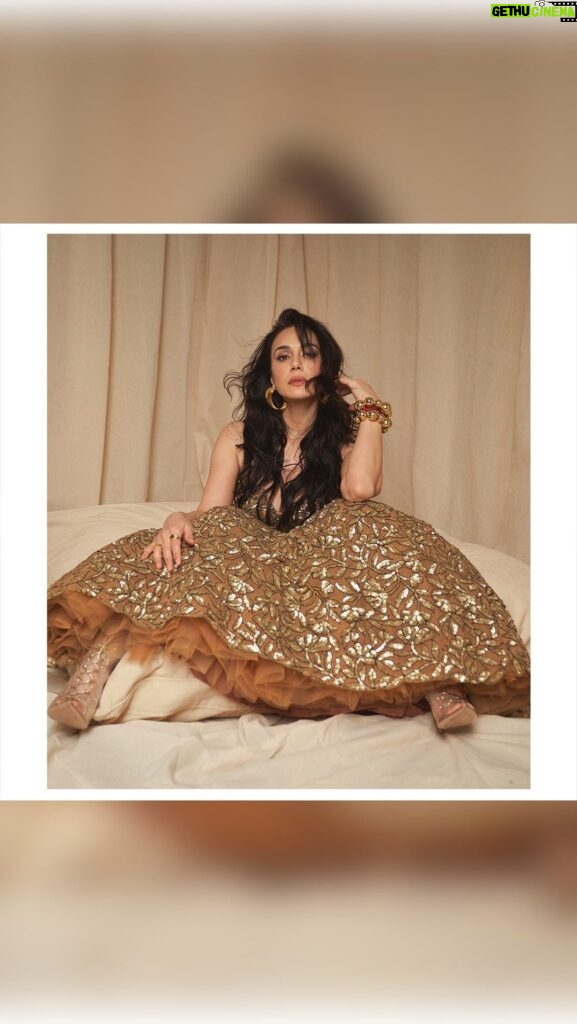 Preity Zinta Instagram - An effervescent personality with so much charm and sparkle, presenting @realpz in this nude ghagra with a hand embroidered sequin and stone corset choli from our 20 year celebrations. #surilyg #anniversary #celebration #20years #fashion #fashiondesigner #newcollection #bollywoodactor #bollywoodfashion #bollywoodstyle #bollywoodicon #bollyfashion #preityzinta #trending #reels #trendingsongs #trendingreels