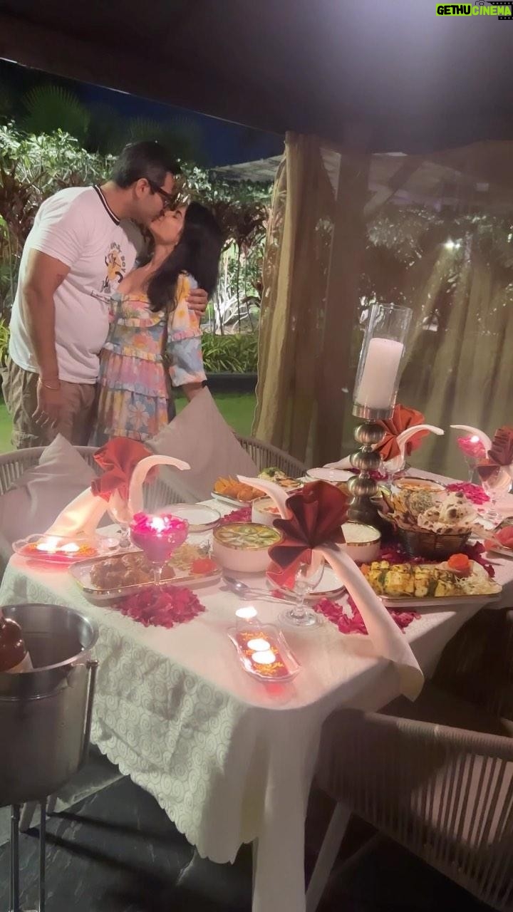 Priya Ahuja Instagram - Use “PRIYA10” to Avail Exclusive offers while booking this Lovely property! When people say life gets boring after a few years of marriage And ur husband plans a surprise dinner and lives u the way he use to 14 years back! This experience was so so mesmerising 🫶🏻 Thank u @treatresort_silvassa, @treatresorts & @urban.nxt for this beautiful experience . . . . . . For reservation, Call or WhatsApp on 9665617206🤙🏻 💖