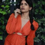 Priya Ahuja Instagram - Lo main bhi aa gayi ‘Thread’ pe! Twitter kabhi hua nahi pata nahi if il b able to match up on Thread Photographer: @portraitdeewana Stylist: @style_deintrepide Outfit: @poppyflower.in Hair: @makeupbyurmee #dressup #picoftheday