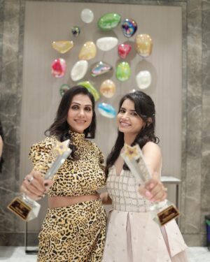 Priya Ahuja Instagram - Feeling Grateful to receive This One!
Thank u @stareminenceawards
If we observe, everything happening in our lives is all grace. 
Whatever I am today it is because of the various Gurus who taught me abt life directly or indirectly
Eternally Grateful 🙏
Aap sabhi ko GURU POORNIMA ki shubhkamnaein 
.
.
.

Stylist: @style_deintrepide
Outfit: @purvisethiacouture
Jewellery: @itahdnura 
Hair: @makeupbyurmee