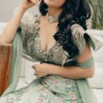 Priya Ahuja Instagram - Desi Diva Modern Charm Photographer: @photo_vinayak Team: @zerographyvlogs Stylist: @style_deintrepide Outfit: @arpitasulakshana Jewellery: @itahdnura Makeup: @makeovers_by_rinku_ondhia_soni Hair: @hairbymonicaajain__ Location: @truetrammtrunk @iampuneetgidwani