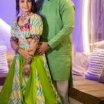 Priya Ahuja Instagram - Shubh Navratri : Day 6 : Color of the day: Green It symbolises new beginnings, growth nd fertility. Goddess Katyayani Mata celebrated on this day. Outfit: @gurukrupa_creation Videographer: @zerographyvlogs & @clickmegood_ Photographer: @photo_vinayak Stylist: @style_deintrepide Jewellery : @silver.kiosk Makeup: @makeoverbydipika Location: @nomimumbai #postoftheday #trendingreels #trending #reels #navratri #colors #garba #festival