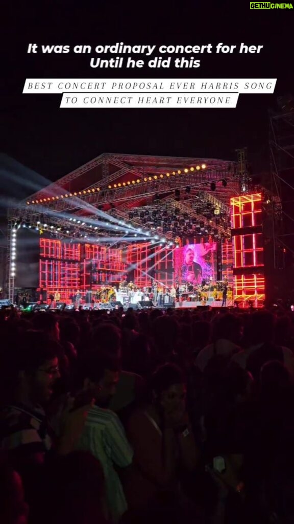 Priya Jerson Instagram - Harris Jayaraj Concert Connect Two Hearts 💕 Best Concert Proposal Ever @rock.on.harris @jharrisjayaraj . . #RockOnHarris #jharrisjayaraj #Harrisbgm #Harris #Harrismusics #Harrismelody #love . . @priya.jerson @iamnareshiyer Chennai, India