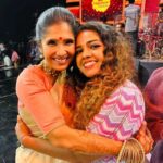 Priya Jerson Instagram - All time favourite😍❤️ @anuradhasriramofficial ❤️ #vijaytelevision #vijaytvshow #vijaytv #supersinger9 #supersingerpriyajerson #priyajerson #supersinger