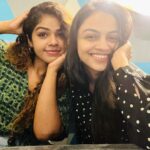 Priya Jerson Instagram - Happiest birthday favourite hooman😘😘😘❤️❤️ @v___pooja bb❤️😘🤌 #iloveyou #poojavenkat #supersinger9 #supersinger #vijaytelevision #vijaytv