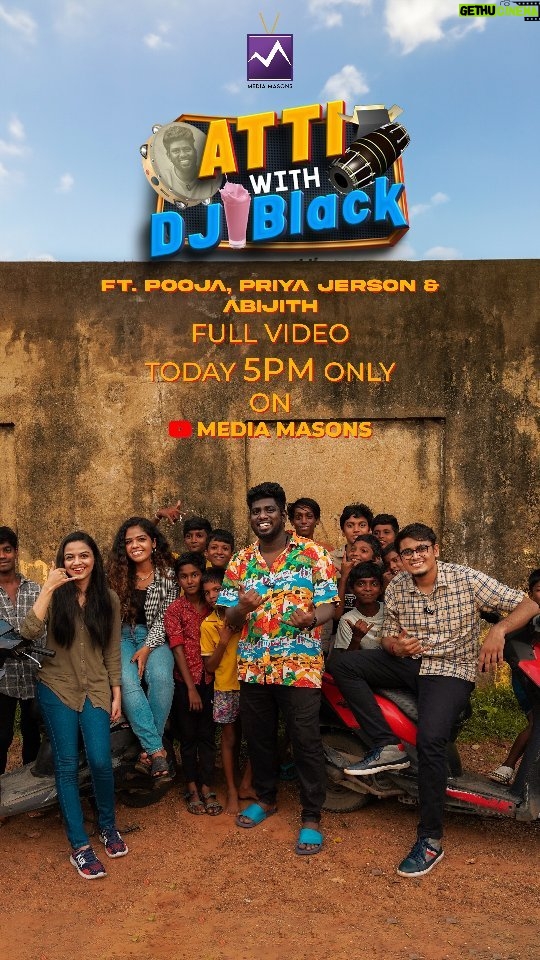 Priya Jerson Instagram - அப்போ எனக்கு பிடிச்சது குடிக்க மாட்டிங்களா 🥰🤣 Promo veh Fun ah irruke 🤣😂 Atti with DJ Black Releasing Today at 5pm on @mediamasons YouTube Channel Do watch it out Makkaleeeyy 🥳 #AttiwithDjBlack #MediaMasons