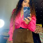 Priya Jerson Instagram – Pink pink pinkππΈ
#supersinger #supersinger9 #priyajerson #priyajersonsupersinger9 #vijaytv #vijaytelevision #vijaytelevsion #tnikf #mahabalipuram #mamallapuram Mamallapuram,chennai