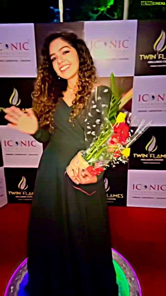 Priya Jerson Instagram - Thank you so much @iconicentertainers_official for recognising and awarding me The inspiring iconic voice award 🥹❤️🙏🏽 Overwhelmed and blessed😇 #supersinger #supersinger9 #vijaytelevision #vijaytv #priyajerson #supersingerpriyajersion #priyajersonsupersinger9 ChennaiCitiCentre