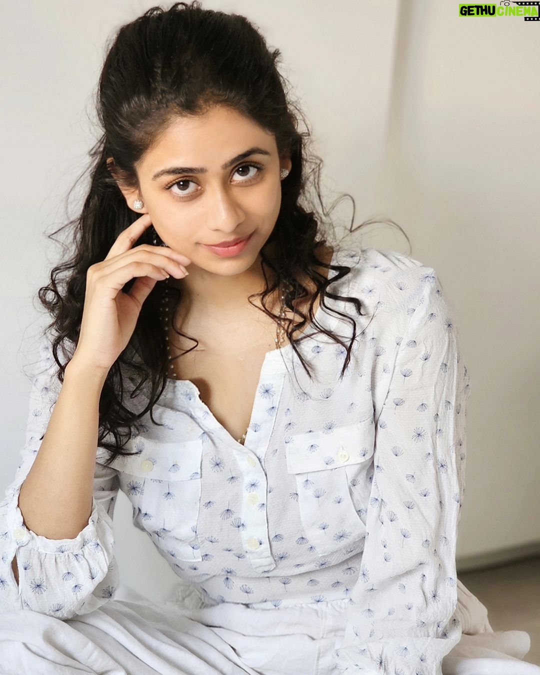 Priyaa Lal - 1.1K Likes - Hey 🤍