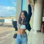 Priyal Mahajan Instagram - Birthdayyyy vacayyyyy❤️✈️ #guesswhereiamheading