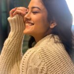 Priyal Mahajan Instagram - Smile and let everyone know that today, you’re a lot stronger than you were yesterday✨