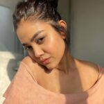 Priyal Mahajan Instagram - I think I’m in a love triangle🥵.... I love myself, myself love me, me loves I🤪