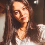 Priyal Mahajan Instagram – Sun is shining and so are youโ๏ธ