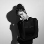 Priyal Mahajan Instagram - Don’t fear your shadow... that’s where the good stuff is Styling: @stylebyriyajn Photographer: @akshayphotoartist Makeup and hair: @amuthevar @beautylanebysejalbajaj @shribhalerao Bodysuit: @lykkeinofficial Location: @indiestayshotel Shoot managed by: @greenlight__media @anjalivuduta @ankurghatge_