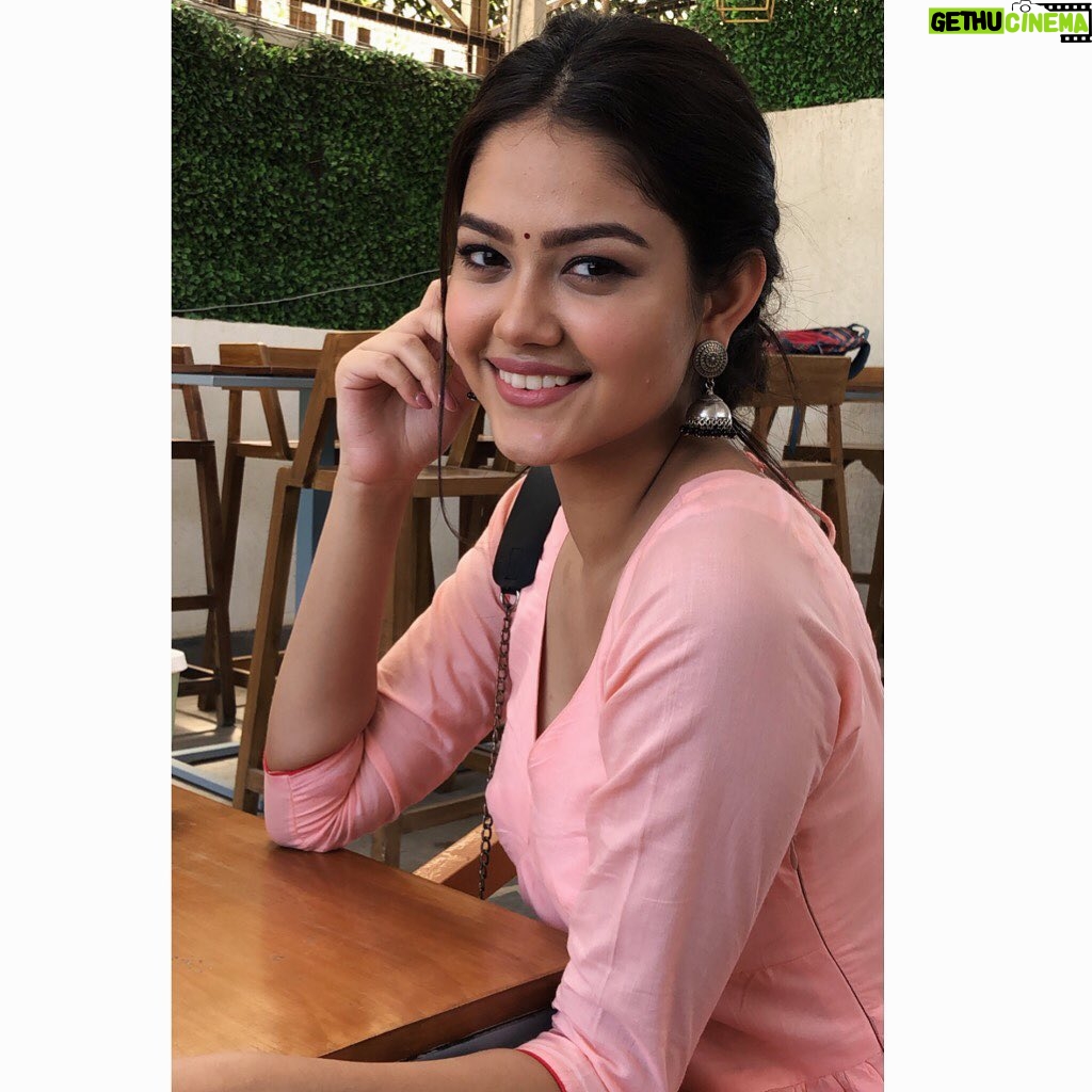 Priyal Mahajan Instagram - ❤️ Makeup- @makeupmistress_uneza Mumbai, Maharashtra