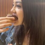 Priyal Mahajan Instagram - 50 shades of can’t stop eating😋🦥💗🍰🥂🦦 #hangry #hungry #givemefood #asitwas #foryou #reelsinstagram