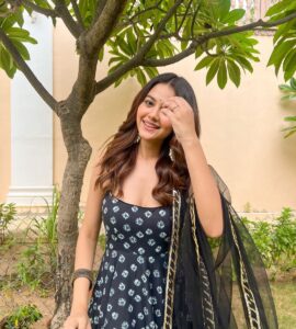 Priyal Mahajan Instagram - 🖤 Launching soon @lavanyathelabel @castingbeans