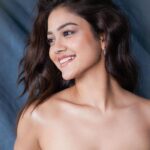 Priyal Mahajan Instagram - I don’t know why whatever comes my way I’d just smile through it. Be it good or bad.. and honestly, I’m super proud and grateful for everything🤍🦋 #smilingthroughitall
