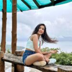Priyamvada Kant Instagram - Don’t swipe to the last one 🤭