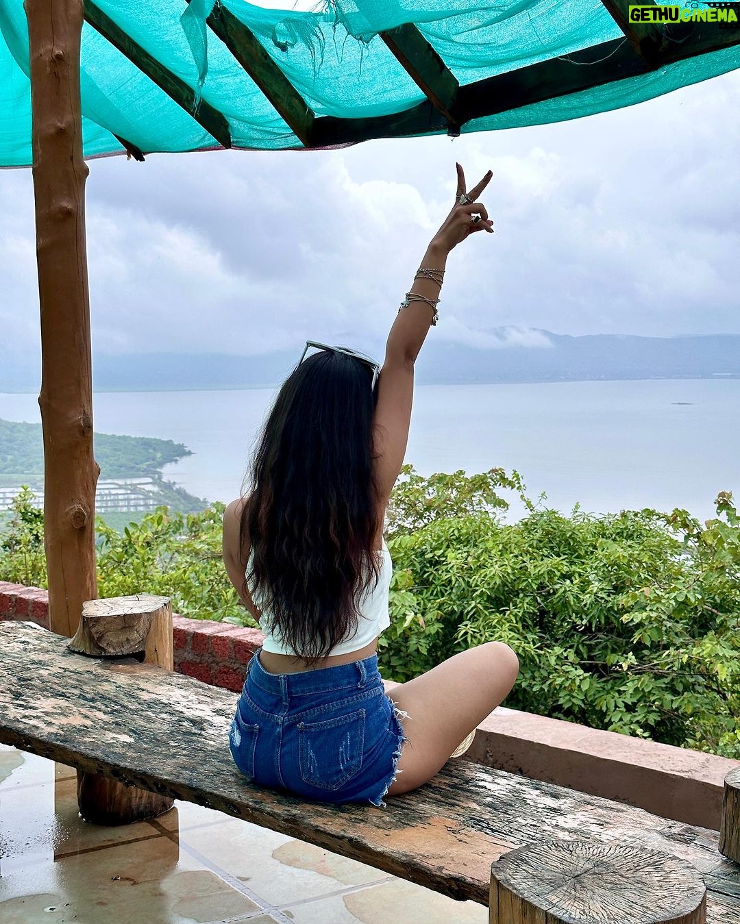 Priyamvada Kant Instagram - Don’t swipe to the last one 🤭