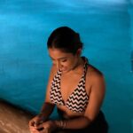 Priyamvada Kant Instagram - What non swimmers do when they say they went for a swim 🐳