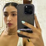 Priyamvada Kant Instagram - Beige Bougie Bijee 🤎