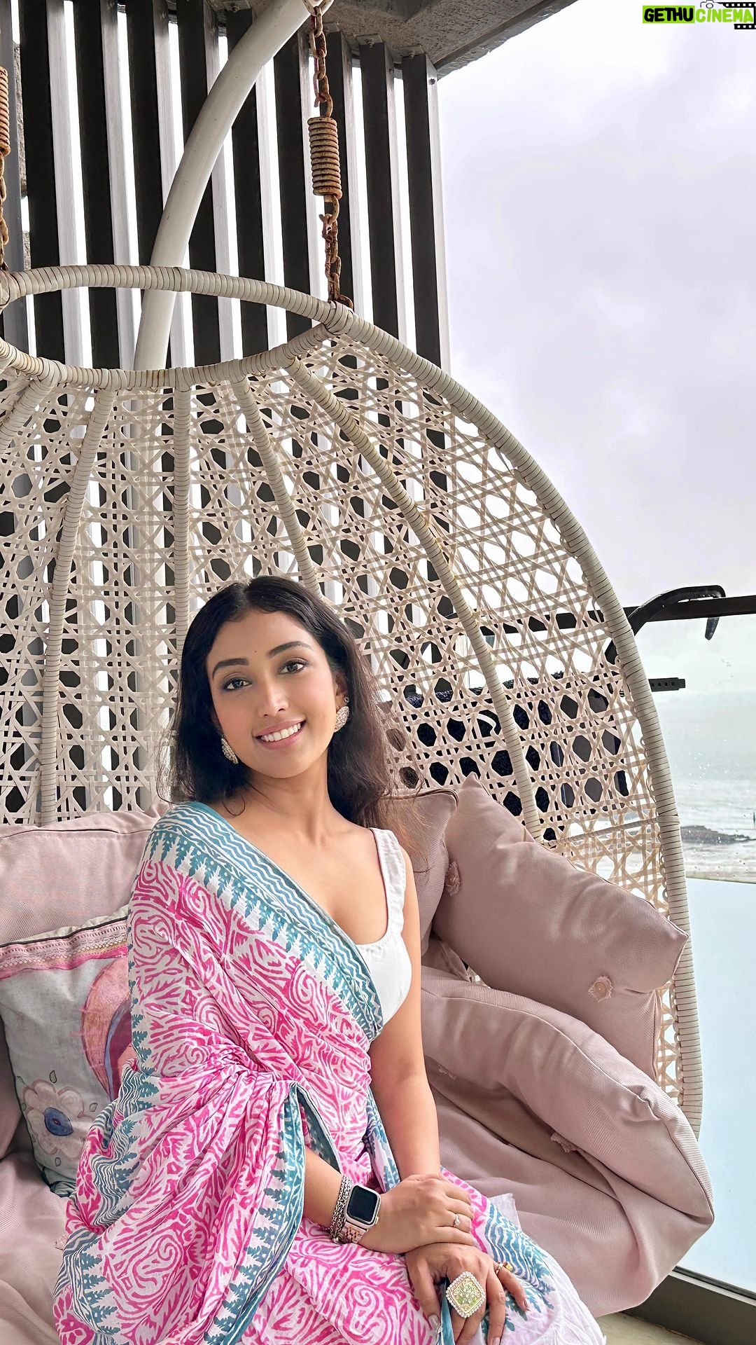 Priyamvada Kant Instagram - 90’s peeps here? 🙋🏻♀️