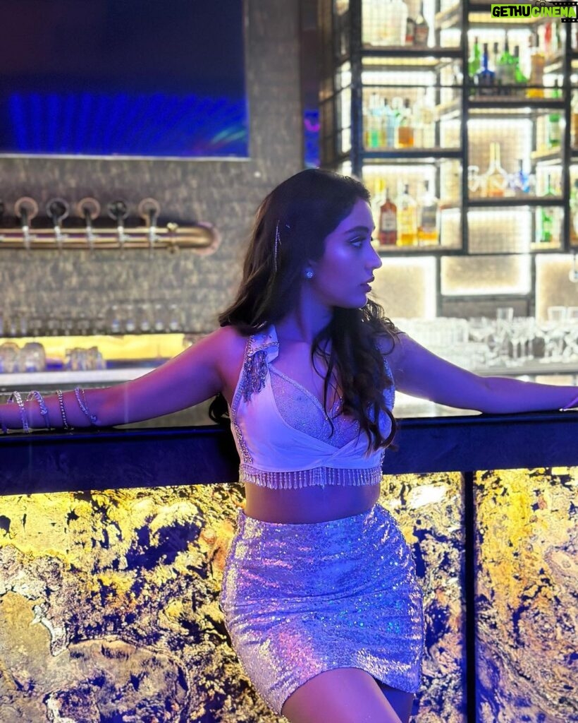 Priyamvada Kant Instagram - Aag laga di!! 🔥 aag lagne wali!! 24th March ko Can’t wait for this music video to hit your screens!! @wildbuffaloesmusic