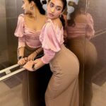 Priyamvada Kant Instagram - Salmon pink 🐷