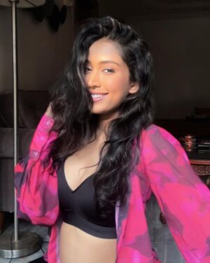 Priyamvada Kant Instagram - 🌺 velfie
