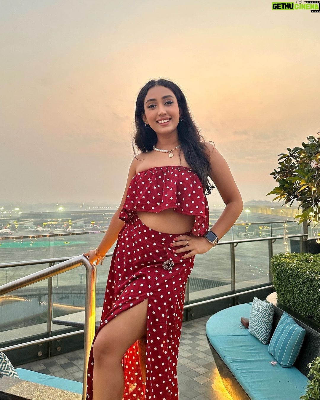 Priyamvada Kant Instagram - Beautiful place Beautiful experience Beautiful people ♥️ #cakemixingceremony Fairfield by Marriott, Mumbai International Airport