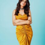 Priyanka Mohan Instagram – 🧜‍♀️🐚

Styled by @jukalker
Styling team @pratimajukalkar
Shot by @ishan.n.giri 
Wearing @arokaofficial
Jewellery @deepagurnani
M&H @kalwon_beauty @chinnahairstylist
