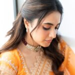 Priyanka Mohan Instagram – Orange obsession 🧡

Styling & Creative Direction by @tanishqmalhotraa
Wearing @devnaagri & @akoyajewels
M&H @kalwon_beauty @chinnahairstylist 
Photos by @kannasrihari