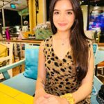 Priyanshi Yadav Instagram - 💛🌻bloomin’ #instagram #posts #explore #yellow #sunflower #peace