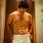 Priyanshu Painyuli Instagram – Hard work is not enough.. Persistence is what matters. Basically.. Bas lage raho 😊👍🏼 I am still on it. 

#towelpic #fitness #bodyshot #leanmuscle #animal