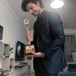 Priyanshu Painyuli Instagram – 1st One is here😊 and I can’t stop smiling😊😊 Thank you so much @lionsgoldawards for recognising me as the ‘Talented Multifaceted Actor’ of the Year. 
It was a special year for me with some very special releases from ‘Uturn’ by @arifkhan09 to ‘Charlie Chopra’ by @vishalrbhardwaj to ‘Pippa’ by @rajamenon and ‘Shehar Lakhot’ by @nopi . Shukriya to all the Directors who trusted me with their scripts 😊🙏🏼
This award is to each one of you ( cast n crew ) I have worked with🤗🤗 Thank you so much to each one of you who has complimented me for my work at least once in my life.. an appreciation is always what keeps an artist going and then an award makes you believe You are on the right path.😊😊 SHUKRIYA 🤗🤗 

#lionsgoldawards2023 #Uturn #charliechopraandthemysteryofsolangvalley #pippa #sheharlakhot