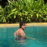 Priyanshu Painyuli Instagram – Basking on the Sun with some water energy 🔆 in a very peaceful n beautiful @toothmountainfarms.