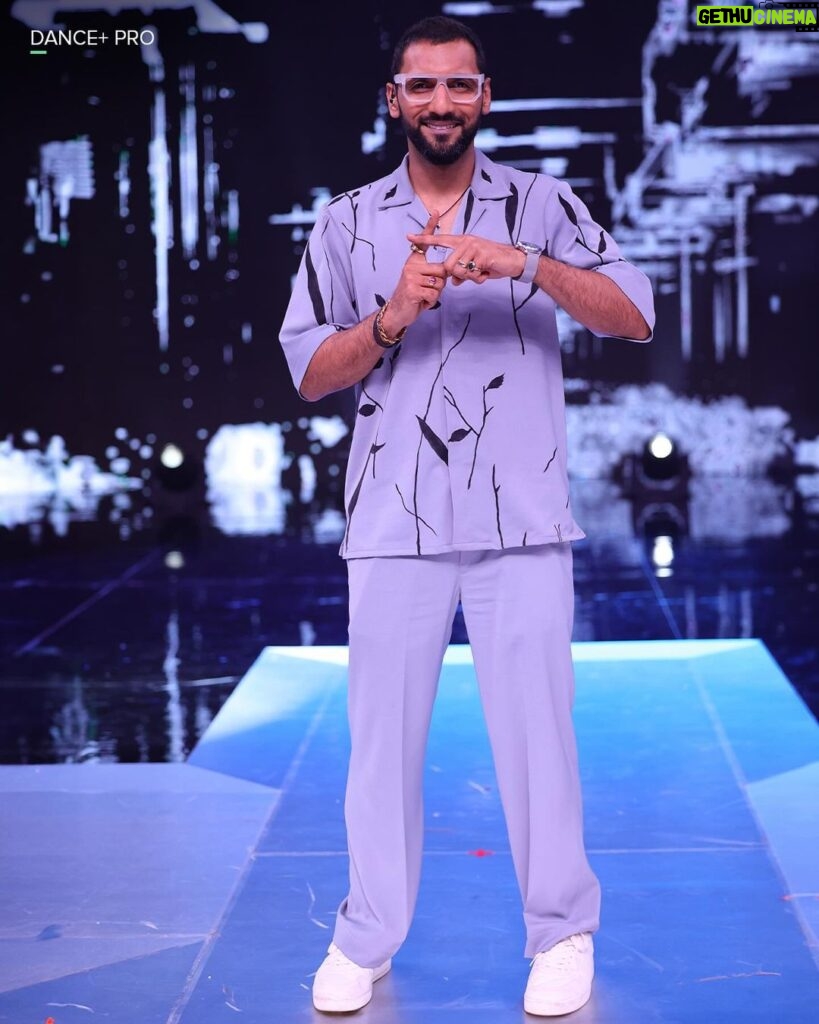 Punit Pathak Instagram - The only plus you need in your life is Dance + Pro! Watch Dance+ Pro for free and first only on #DisneyPlusHotstar from 11th December.