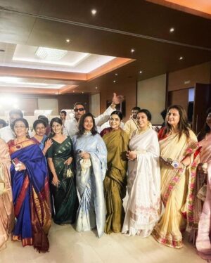 Raadhika Sarathkumar Instagram - Wedding time of @karthika_nair9 with Rohit , daughter of @radhanair_r and Rajsekaran, with the loyal 80s to add to the laughter and give love @suhasinihasan @chiranjeevikonidela @poonam_dhillon_ @poornimabhagyaraj @apnabhidu @menaka.suresh @sujataavijaykumar @revathyasha a beautiful and superbly organised wedding, enjoyed the warmth and love.❤️❤️❤️❤️❤️❤️