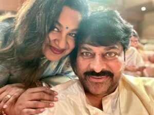 Raadhika Sarathkumar Instagram - Always my hero @chiranjeevikonidela ❤️❤️❤️❤️❤️ 
Pic courtesy @chiranjeevikonidela