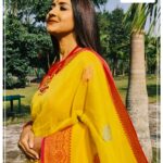 Rachna Banerjee Instagram - Add to your wardrobe one of the best #handloom cotton sarees which are woven by the artisans without electricity. They are cool comforts and self-defined with intricate thread embroidery complimenting the aesthetics of each fabric. 🟢শাড়ী টাইপ : কটন হ্যান্ডলুম শাড়ি, থ্রেড এমব্রয়ডারি করা।🛒#ShopNow from Rachna's Creation! 🙌🏻Care: Soak the sarees in salt water for 2 – 3 minutes before washing with cold water. 📲𝐖𝐡𝐚𝐭𝐬𝐚𝐩𝐩 𝐨𝐧 𝟗𝟖𝟑𝟏𝟎𝟑𝟓𝟔𝟔𝟕 𝐭𝐨 𝐨𝐫𝐝𝐞𝐫 #RachnaBanerjee #Fashion #Saree #IndianAttire #EthnicWear #Traditional #Fashionista #Style #StayStylish #StayFashionable #StyleStatement #OrderNow #OnlineShopping #fashion #potd #ootd #ootdfashion #likeforlikes #facebookpost #instagram #handloomlove #handloomcottonsaree #handloomsaree #cotton #cottonsarees