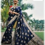 Rachna Banerjee Instagram - The Tanchoi Benarasi always defines the delicate intricacies hemmed with artistic tradition! নিজের কালেকশনে আজি সংগ্রহ করুন এই তাঞ্চই বেনারসী! #ShopNow from Rachna's Creation! 𝐖𝐡𝐚𝐭𝐬𝐚𝐩𝐩 𝐨𝐧 𝟗𝟖𝟑𝟏𝟎𝟑𝟓𝟔𝟔𝟕 𝐭𝐨 𝐨𝐫𝐝𝐞𝐫. #RachnaBanerjee #Fashion #Saree #IndianAttire #EthnicWear #EthnicAttire #Traditional #Fashionista #Style #StayStylish #StayFashionable #StyleStatement #OrderNow #BuyNow #Entrepreneur #Shopping #OnlineShopping #silk #fashion #potd #ootd #ootdfashion #lifestyle #india #benarasi #tanchoi #facebookpost #instagram #monday