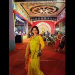 Rachna Banerjee Instagram - Saptami fun ..... Much awaited few days of the year... #RachnaBanerjee #actress🎬 #entrepreneur #instareelsindia❤️ #instadaily #instagram #instalike #instagood #reelkarofeelkaro #reelsinstagram #reelkarofeelkaro♥️ #reels #post #postoftheday #pujovibes #pujoadda #like #likesforlikesback #likesforlike #likeforfollow