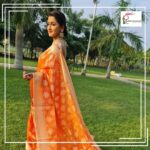 Rachna Banerjee Instagram - A classic Jamdani never goes out of fashion. Here's one in silk to level up your style game. 🌼 Grab this gorgeous 𝐒𝐢𝐥𝐤 𝐉𝐚𝐦𝐝𝐚𝐧𝐢 now! 𝐖𝐡𝐚𝐭𝐬𝐚𝐩𝐩 𝐨𝐧 𝟗𝟖𝟑𝟏𝟎𝟑𝟓𝟔𝟔𝟕 𝐭𝐨 𝐨𝐫𝐝𝐞𝐫. #RachnaBanerjee #RachnasCreation #actor #entrepreneur #Fashion #Saree #fashion #saree #womenswear #Wednesday #WowWednesday #shopnow #ordernow #buynow #Silk #Jamdani #Heritage #traditional #ethnicwear #ethnicfashion #indianwear #traditionalattire #indianattire #Bengal #WeavesOfBengal #POTD #OOTD #Fashionista #styling #photography #Shopping