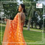 Rachna Banerjee Instagram - A classic Jamdani never goes out of fashion. Here's one in silk to level up your style game. 🌼 Grab this gorgeous 𝐒𝐢𝐥𝐤 𝐉𝐚𝐦𝐝𝐚𝐧𝐢 now! 𝐖𝐡𝐚𝐭𝐬𝐚𝐩𝐩 𝐨𝐧 𝟗𝟖𝟑𝟏𝟎𝟑𝟓𝟔𝟔𝟕 𝐭𝐨 𝐨𝐫𝐝𝐞𝐫. #RachnaBanerjee #RachnasCreation #actor #entrepreneur #Fashion #Saree #fashion #saree #womenswear #Wednesday #WowWednesday #shopnow #ordernow #buynow #Silk #Jamdani #Heritage #traditional #ethnicwear #ethnicfashion #indianwear #traditionalattire #indianattire #Bengal #WeavesOfBengal #POTD #OOTD #Fashionista #styling #photography #Shopping