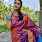 Rachna Banerjee Instagram - Exquisite elegance meets stunning prints. Embrace the rich and graceful of 𝐏𝐮𝐫𝐞 𝐊𝐚𝐭𝐚𝐧 𝐒𝐢𝐥𝐤 𝐰𝐢𝐭𝐡 𝐈𝐤𝐤𝐚𝐭 𝐏𝐫𝐢𝐧𝐭 curated exclusively by Rachna's Creation! 𝐖𝐡𝐚𝐭𝐬𝐚𝐩𝐩 𝐨𝐧 𝟗𝟖𝟑𝟏𝟎𝟑𝟓𝟔𝟔𝟕 𝐭𝐨 𝐨𝐫𝐝𝐞𝐫. #RachnaBanerjee #RachnasCreation #actor #entrepreneur #Fashion #Saree #WeddingCollection #fashion #saree #womenswear #kolkata #mumbai #delhi #chennai #bangalore #hyderabad #joy #KatanSilk #Silk #IndianWeaves #WeavesOfIndia #IndianAttire #KatanSilk #IkkatPrint