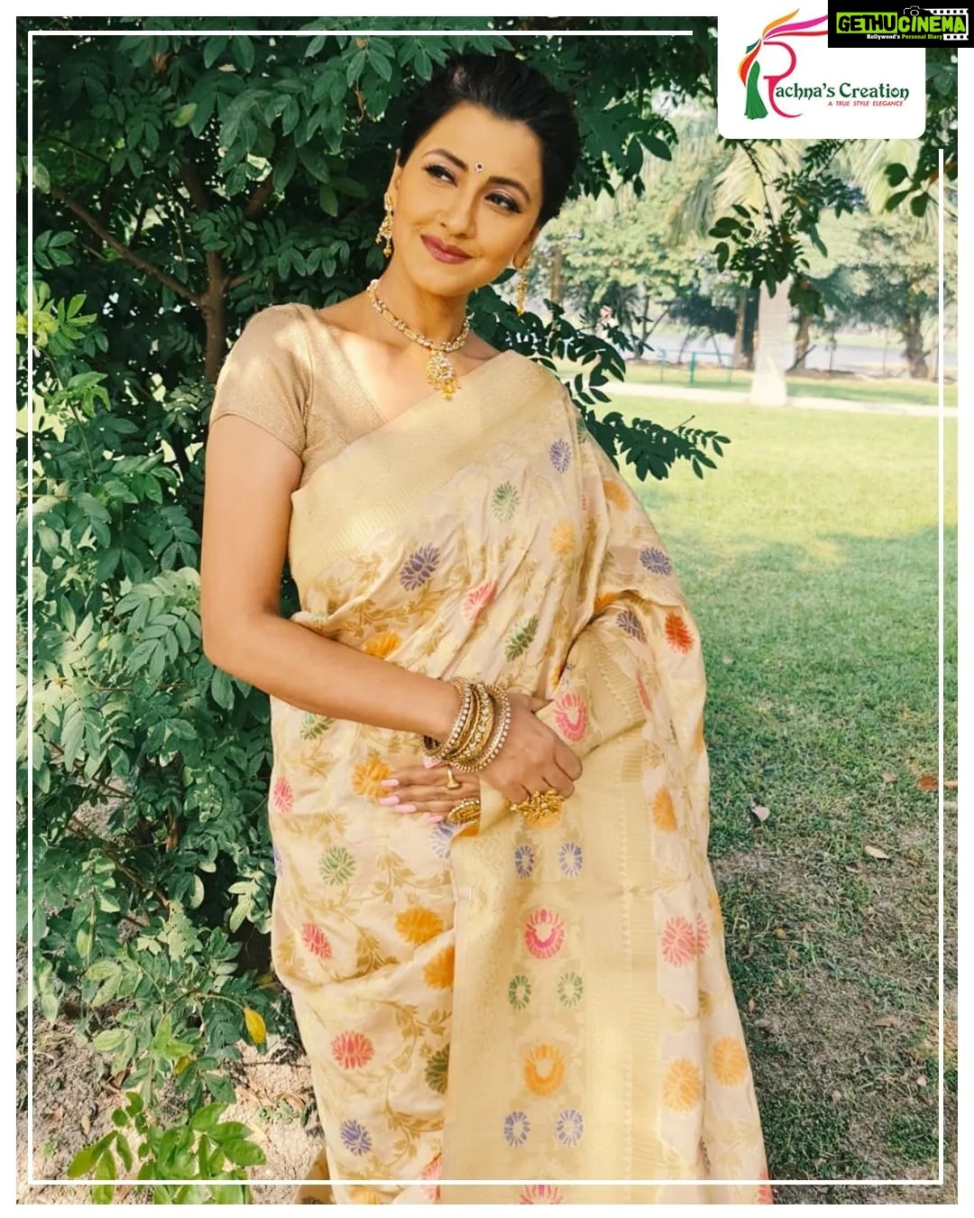 Rachna Banerjee Instagram - The intricate Katan Benarasi is surely a show stopper for its rich weave and gorgeous thread work made out of pure silk threads. A #MUSTBUY!! π’ΰ¦Άΰ¦Ύΰ§ΰ§ ΰ¦ΰ¦Ύΰ¦ΰ¦ͺ : ΰ¦ΰ¦Ύΰ¦€ΰ¦Ύΰ¦¨ বΰ§ΰ¦¨ΰ¦Ύΰ¦°ΰ¦Έΰ§ সিলΰ§ΰ¦ ΰ¦Άΰ¦Ύΰ§ΰ§ π#ShopNow from Rachna's Creation! ππ»Care: dry wash π²ππ‘πππ¬ππ©π© π¨π§ ππππππππππ ππ¨ π¨π«πππ« #RachnaBanerjee #Fashion #katansilk #katanbenarasi #Saree #IndianAttire #EthnicWear #EthnicAttire #Traditional #Fashionista #Style #StayStylish #StayFashionable #StyleStatement #OrderNow #BuyNow #Entrepreneur #Shopping #OnlineShopping #fashion #potd #ootd #ootdfashion #likeforlikes #lifestyle #india #facebookpost #Instagram