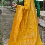 Rachna Banerjee Instagram – The adorable tanchoi benarasi sarees are gorgeous and traditional and made purely of silk. For every Puja or occasion, this is the best fit with the thread borders and the jacquard weaves
🟢History : The Tanchoi brothers from Gujarat introduced the art to the Indian weavers in Surat (Gujarat), and later the Varanasi weavers also started weaving these Sarees, in less expensive versions.
🙌🏻Care: Dry wash 📲𝐖𝐡𝐚𝐭𝐬𝐚𝐩𝐩 𝐨𝐧 𝟗𝟖𝟑𝟏𝟎𝟑𝟓𝟔𝟔𝟕 𝐭𝐨 𝐨𝐫𝐝𝐞𝐫
#RachnaBanerjee #Fashion #Saree #IndianAttire #EthnicWear #Traditional #Fashionista #Style #StayStylish #StayFashionable #StyleStatement #OrderNow  #OnlineShopping #fashion #potd #ootd #ootdfashion #likeforlikes #facebookpost #instagram #tanchoi #silk #benarasi
