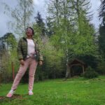 Rachna Banerjee Instagram - Breathtaking natural scenery.. Pedestrian zones and parks makes Sarajevo a pleasant n unique place . #RachnaBanerjee #actress #entrepreneur #travel #instagram #instapostoftheday #instagood #europe #travelphotography #lovefortravel #lovethenature🍃🍂🌿🌳😍 #vacation #goodvibes #goodtime